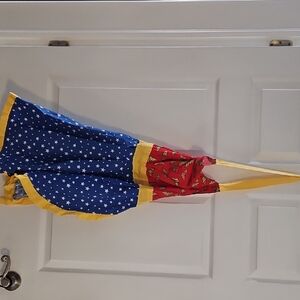 Colorful WONDERWOMAN Superhero  Apron and Ovenmitts